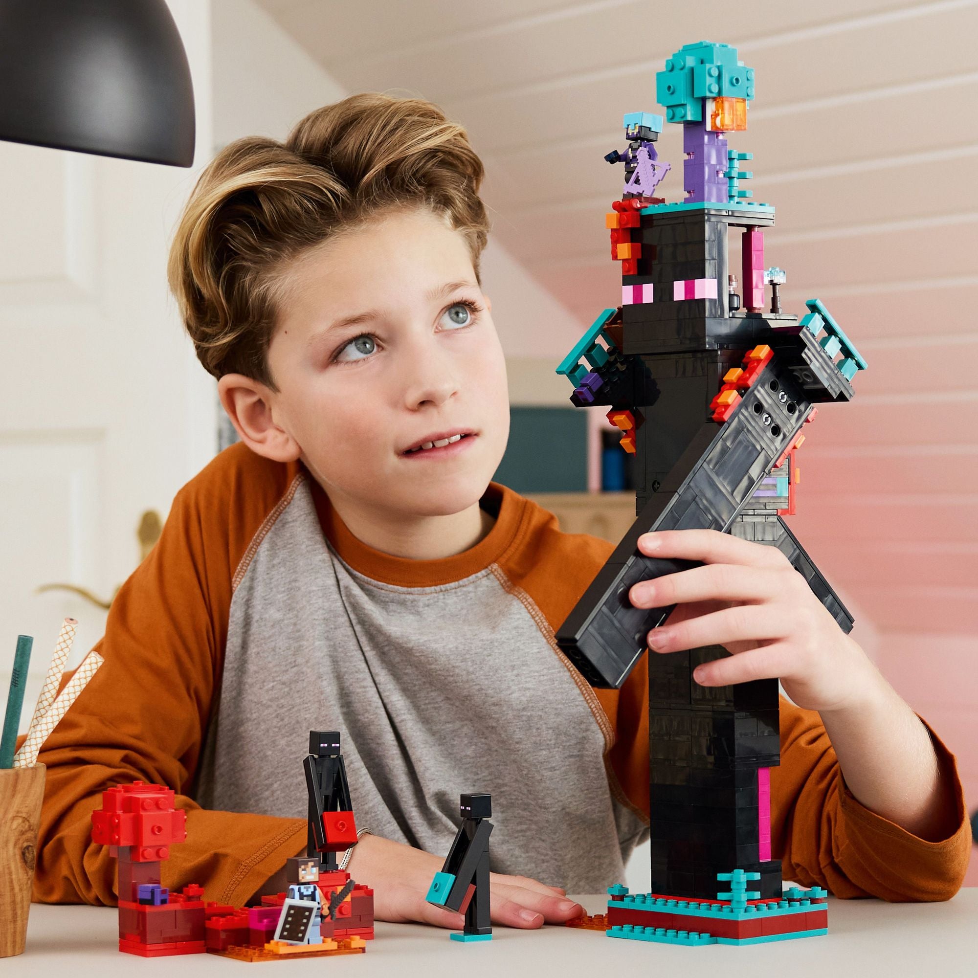 LEGO Minecraft The Enderman Tower 21279