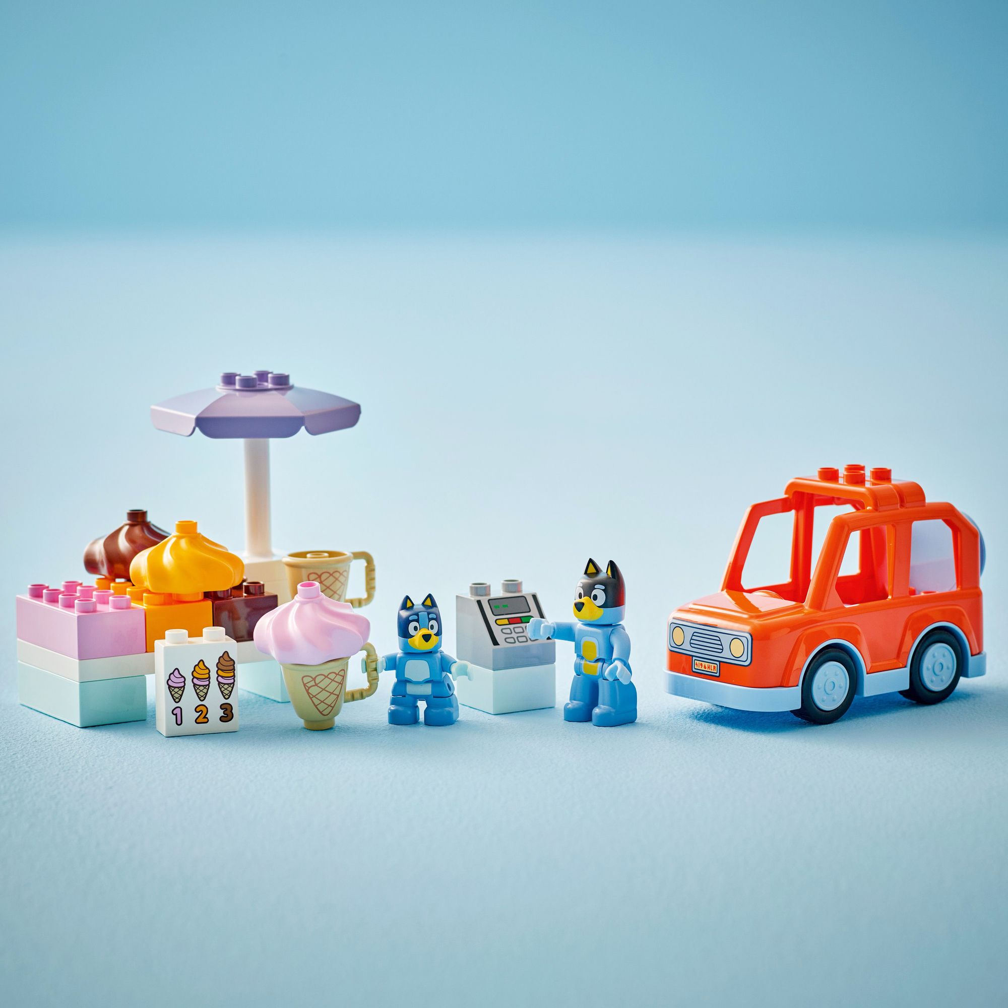 LEGO DUPLO Bluey Ice Cream Trip with Bluey 10458