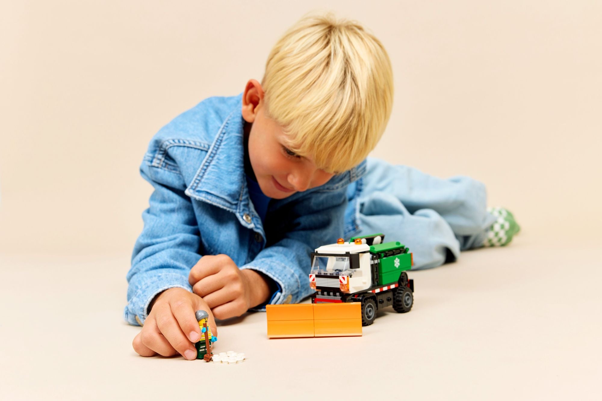 LEGO City Snowplow 60490