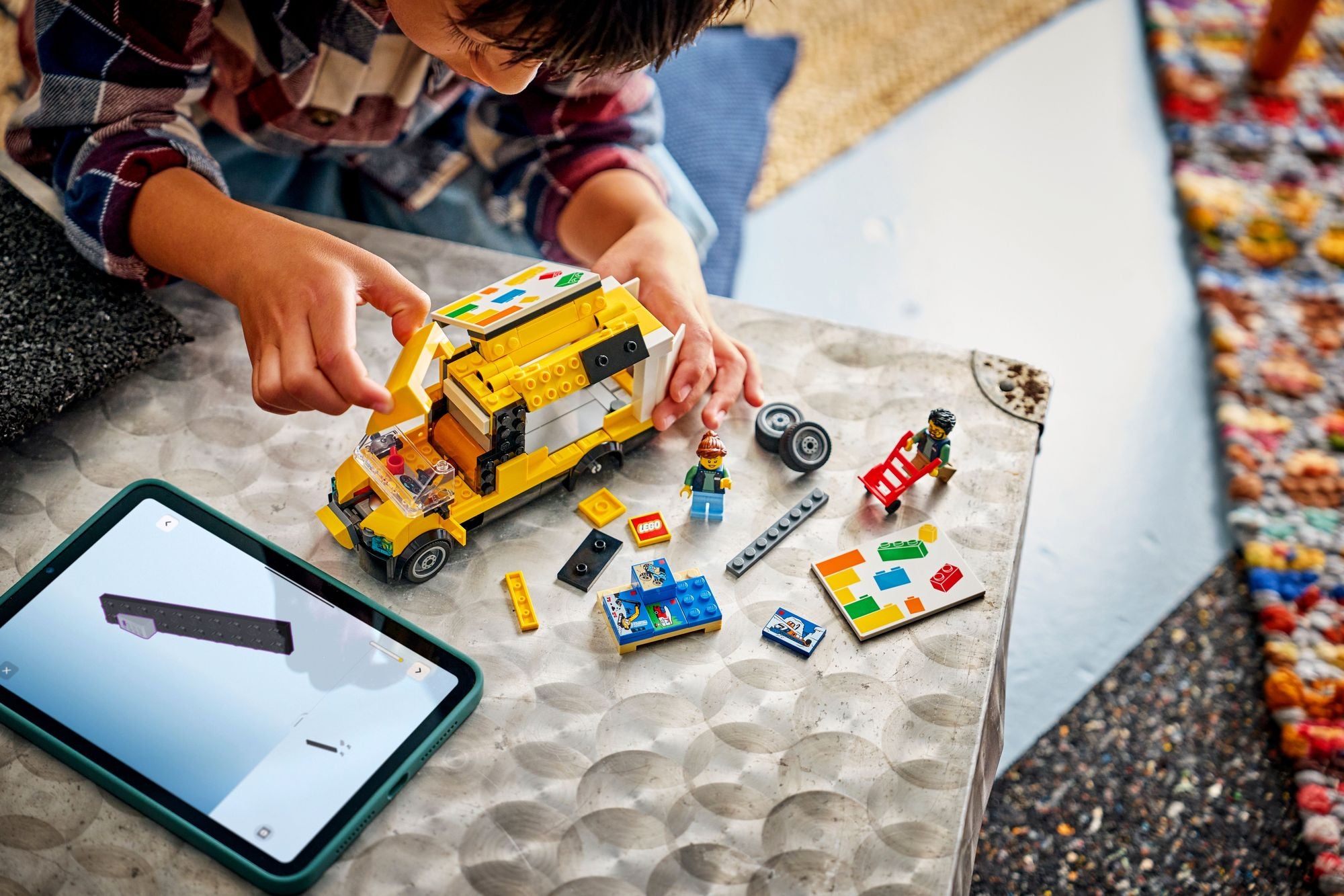 LEGO City The LEGO® Van 60500