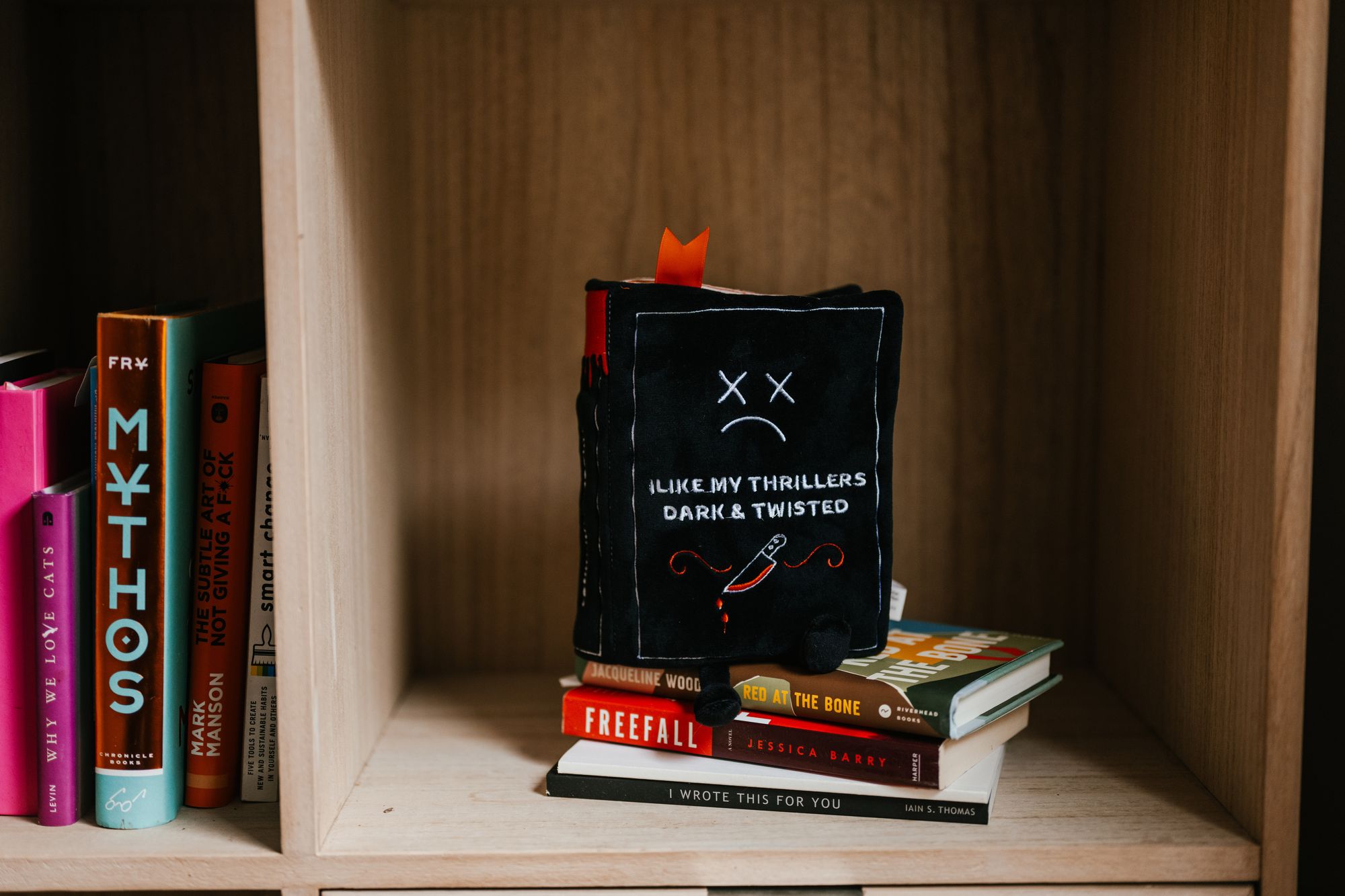 I Like My Thrillers Dark & Twisted Plush Book