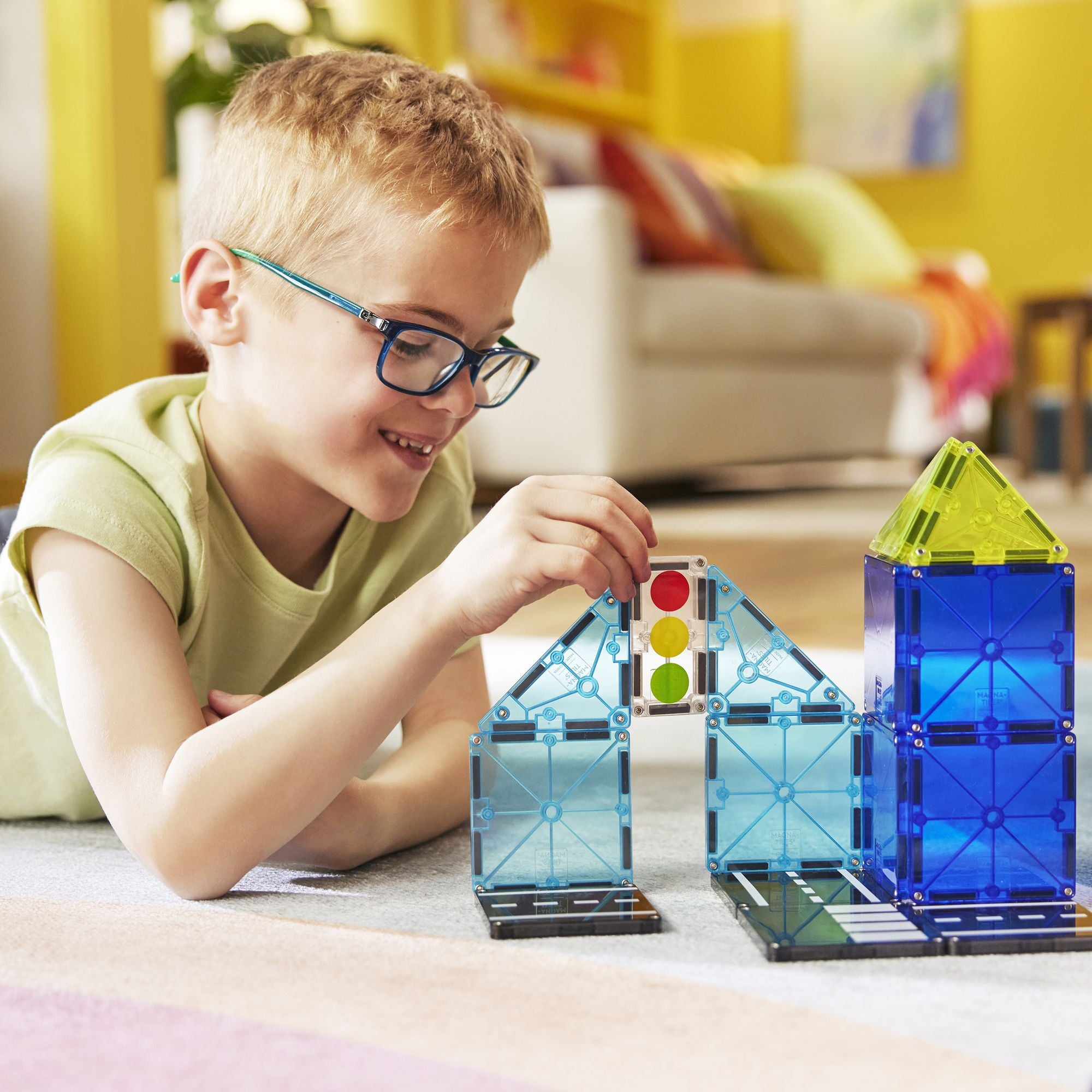 MAGNA-TILES® Police Patrol 20-Piece Magnetic Construction Set, The Original Magnetic Building Brand