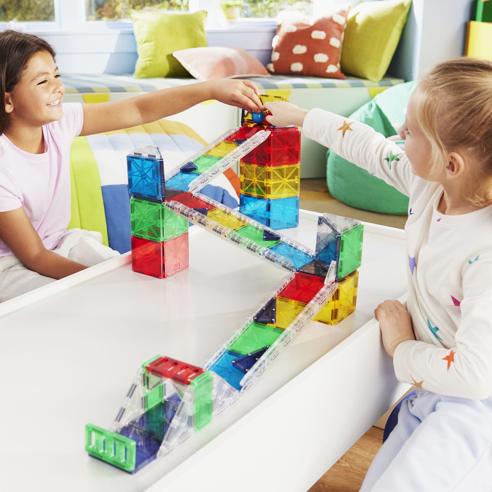 MAGNA-TILES® Rail Racers Deluxe 90-Piece Magnetic Construction Set, The Original Magnetic Building Brand