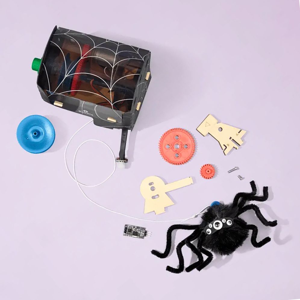 Motion Sensing Spider