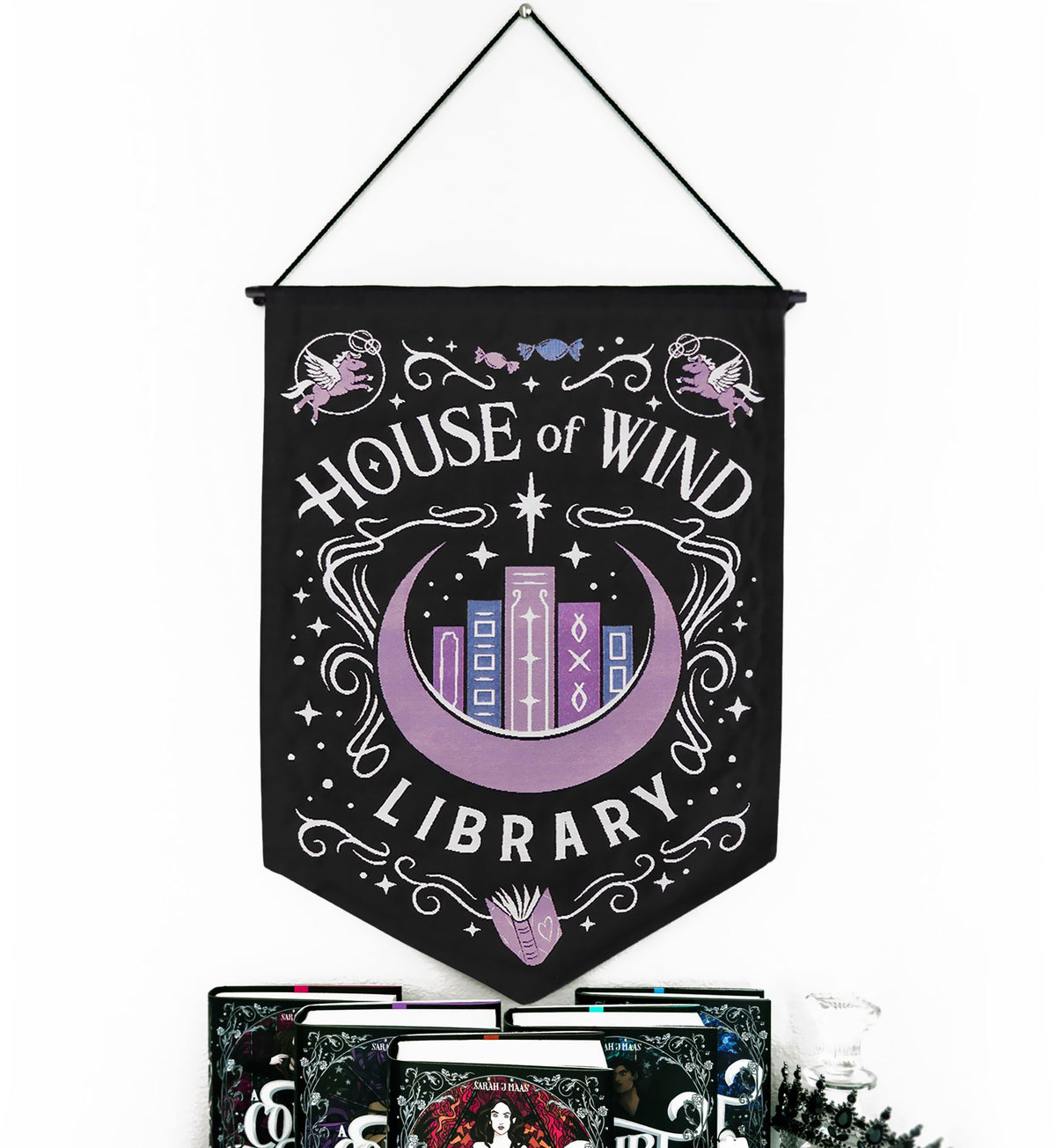A Court of Thorns and Roses, House of Wind Library Pennant