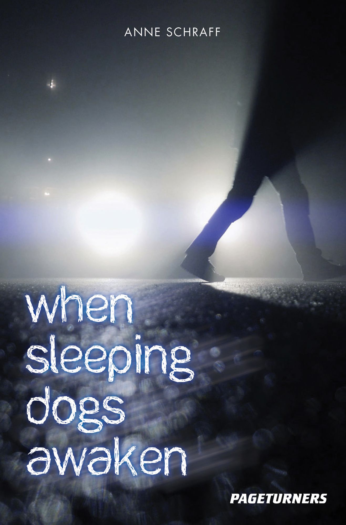 369756039.jpg