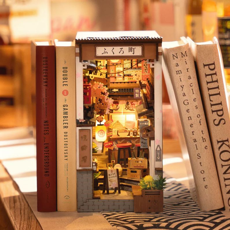 DIY Book Nook Sakura Wine Alley