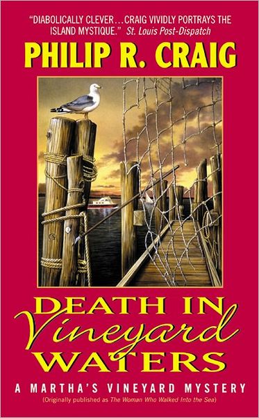 Death in Vineyard Waters (Martha's Vineyard Mystery Series #2)