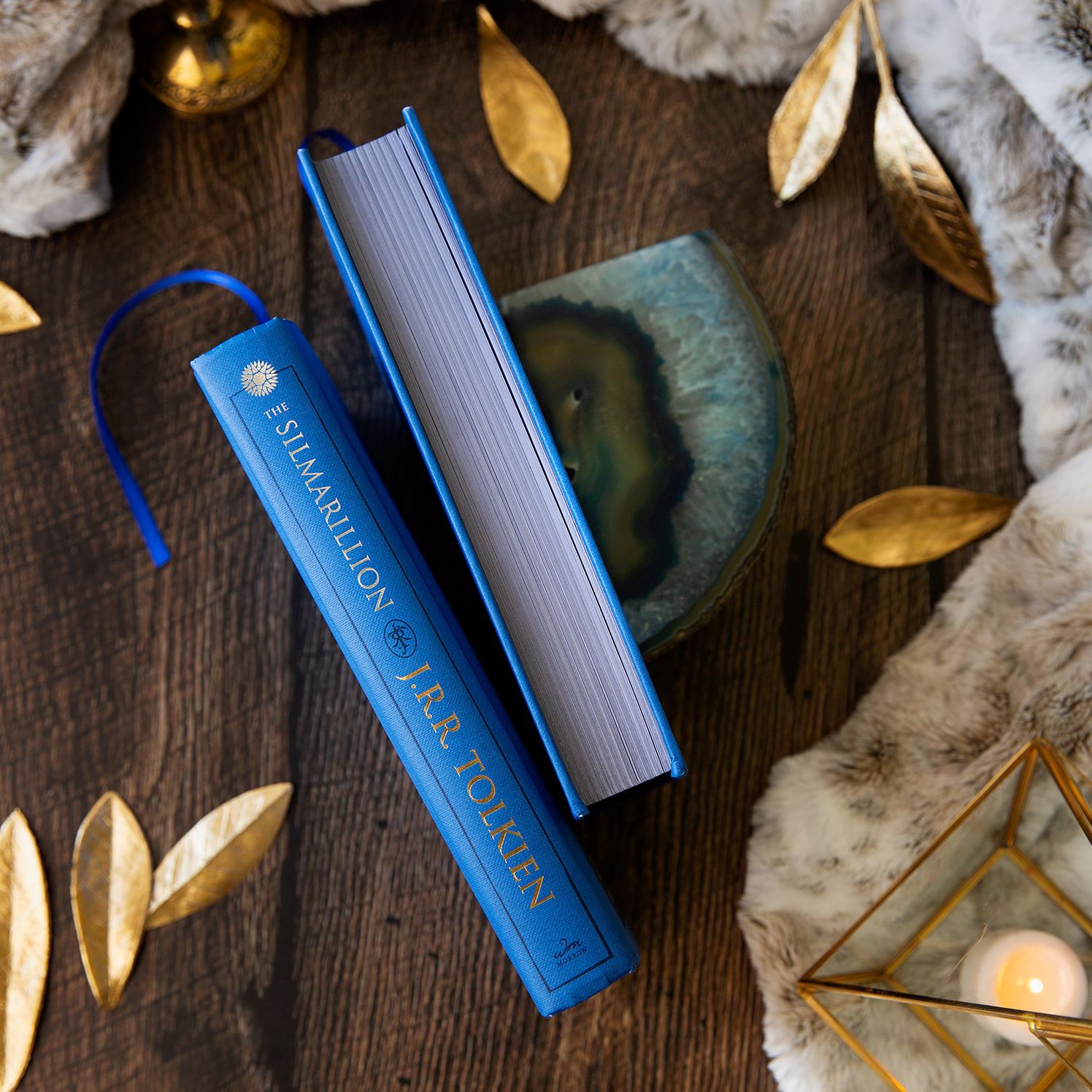 The Silmarillion Collector's Edition: Illustrated by J.R.R. Tolkien