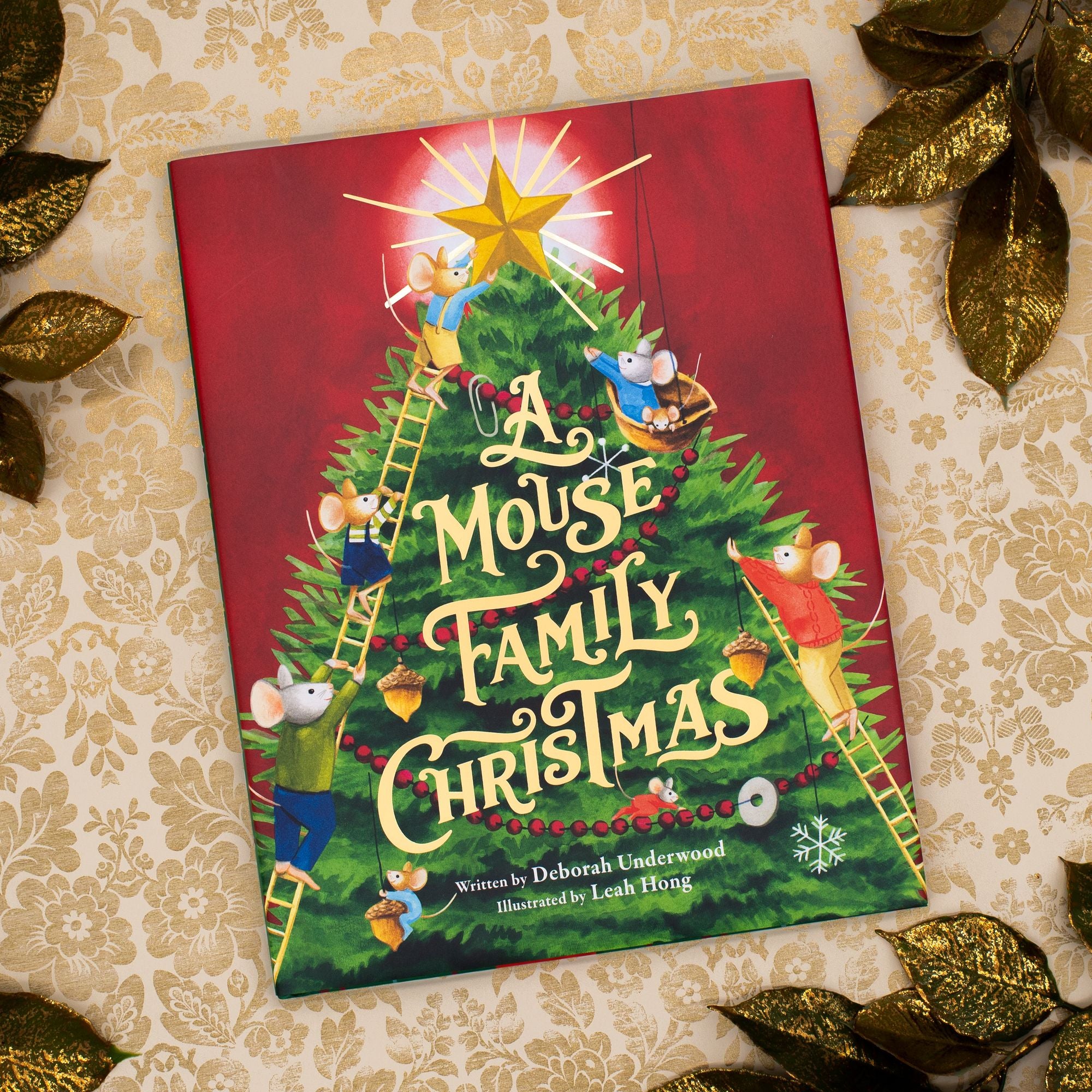 A Mouse Family Christmas