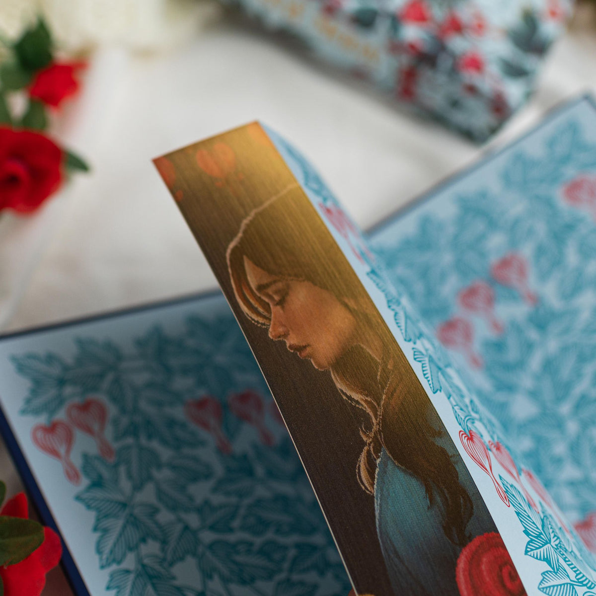 New Moon: Deluxe Collector's Edition