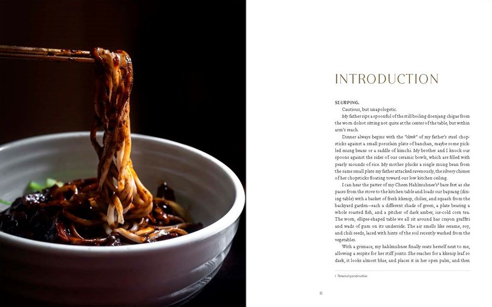 The Korean Vegan Cookbook: Reflections and Recipes from Omma's Kitchen