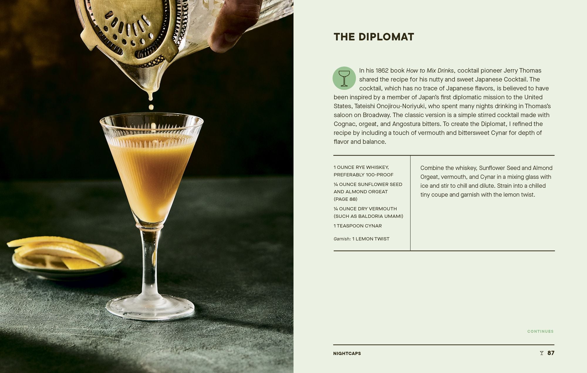 Tiny Cocktails: The Art of Miniature Mixology: A Cocktail Recipe Book
