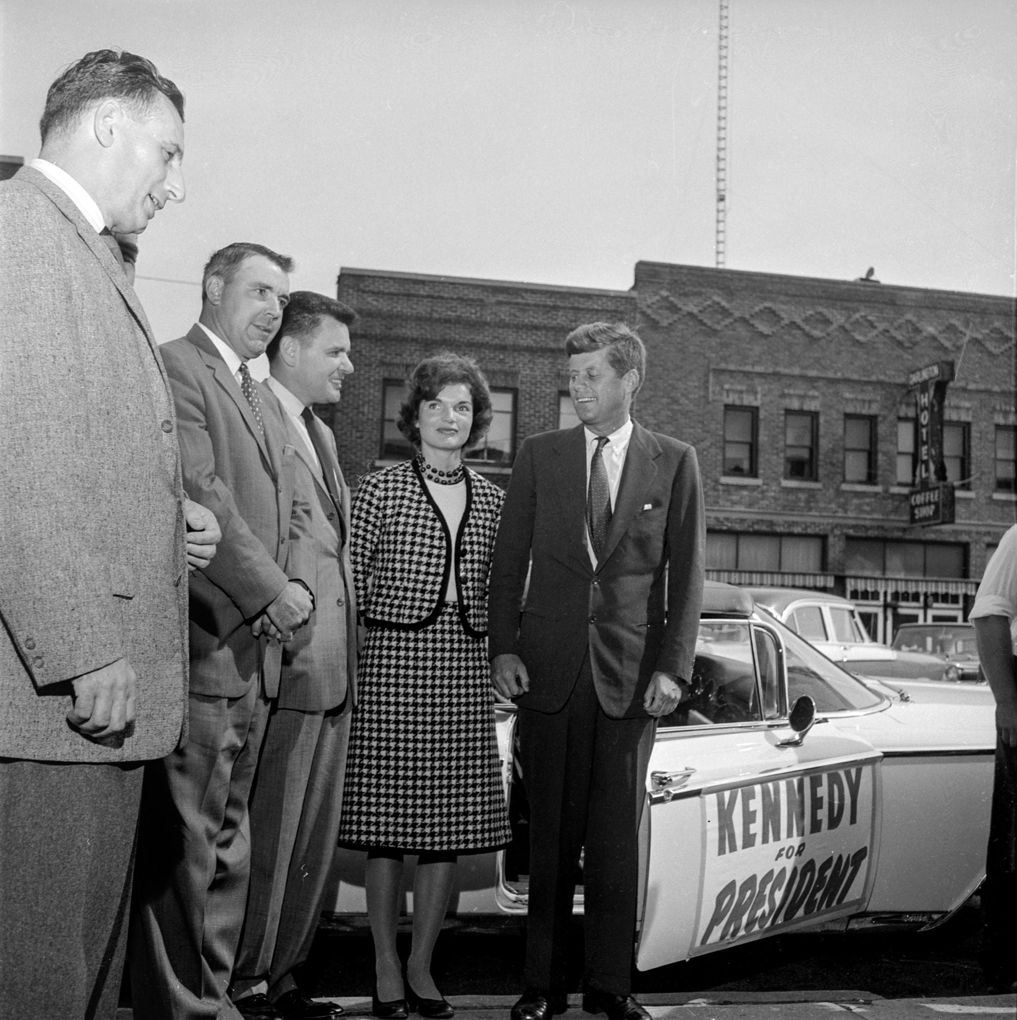 Countdown 1960: The Behind-the-Scenes Story of the 312 Days that Changed America's Politics Forever