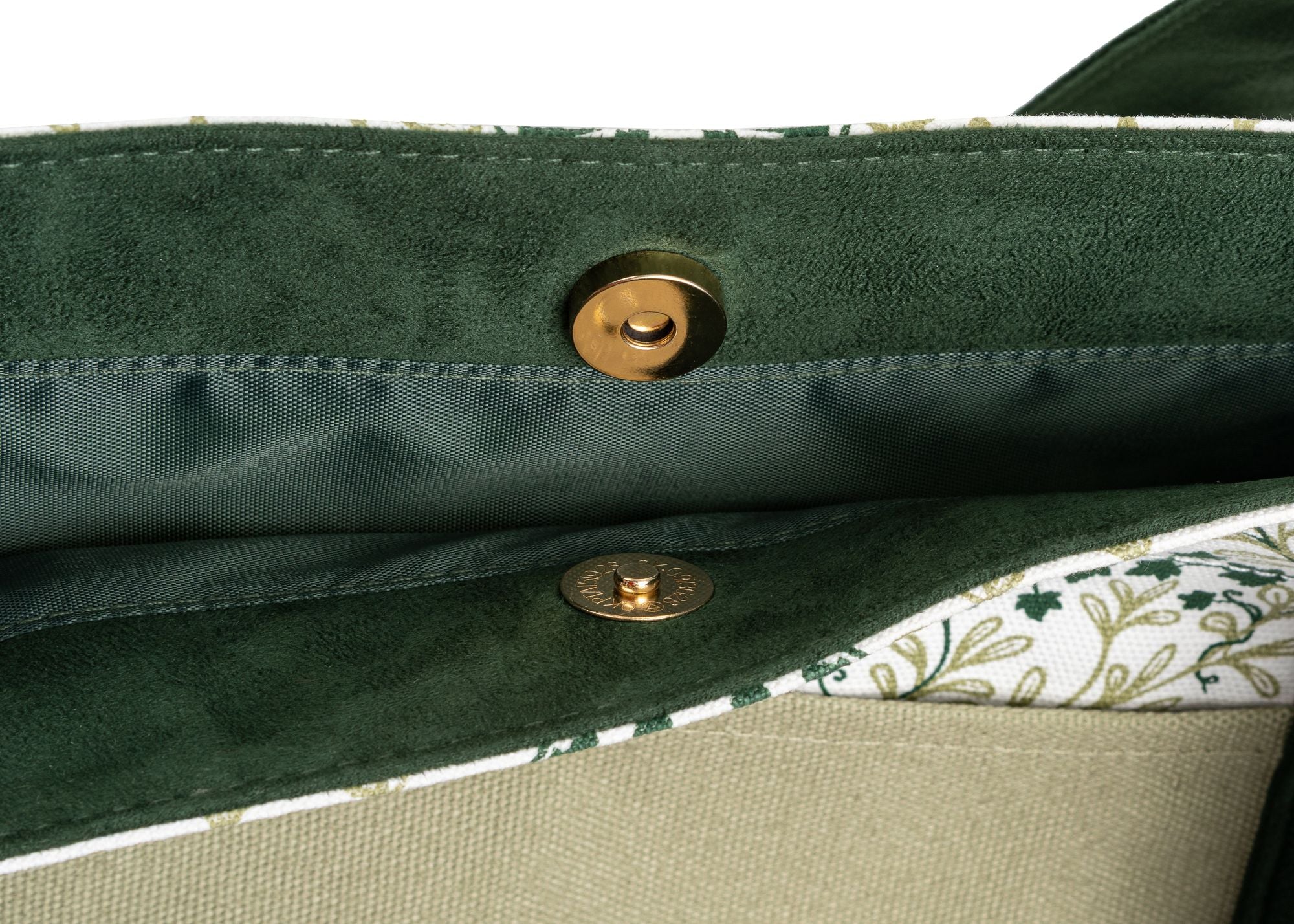 B&N Exclusive Deluxe Holiday Tote