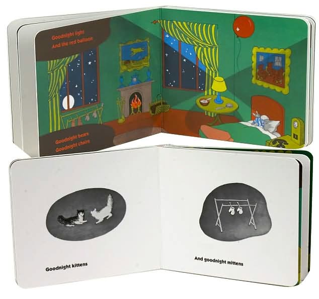 Goodnight Moon (Board Book)