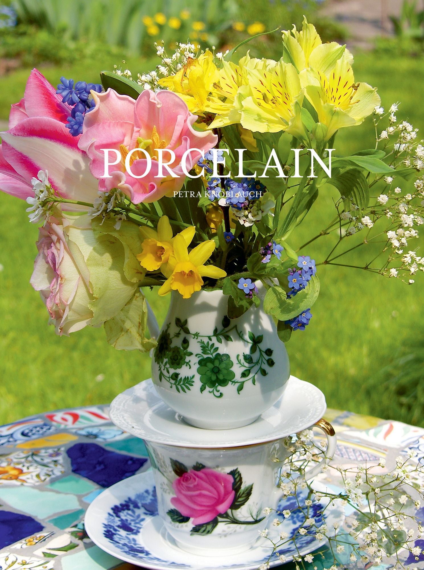 Artfully Transforming Bottles & Plates: 75 Elegant Projects to Upcycle Glass and Porcelain