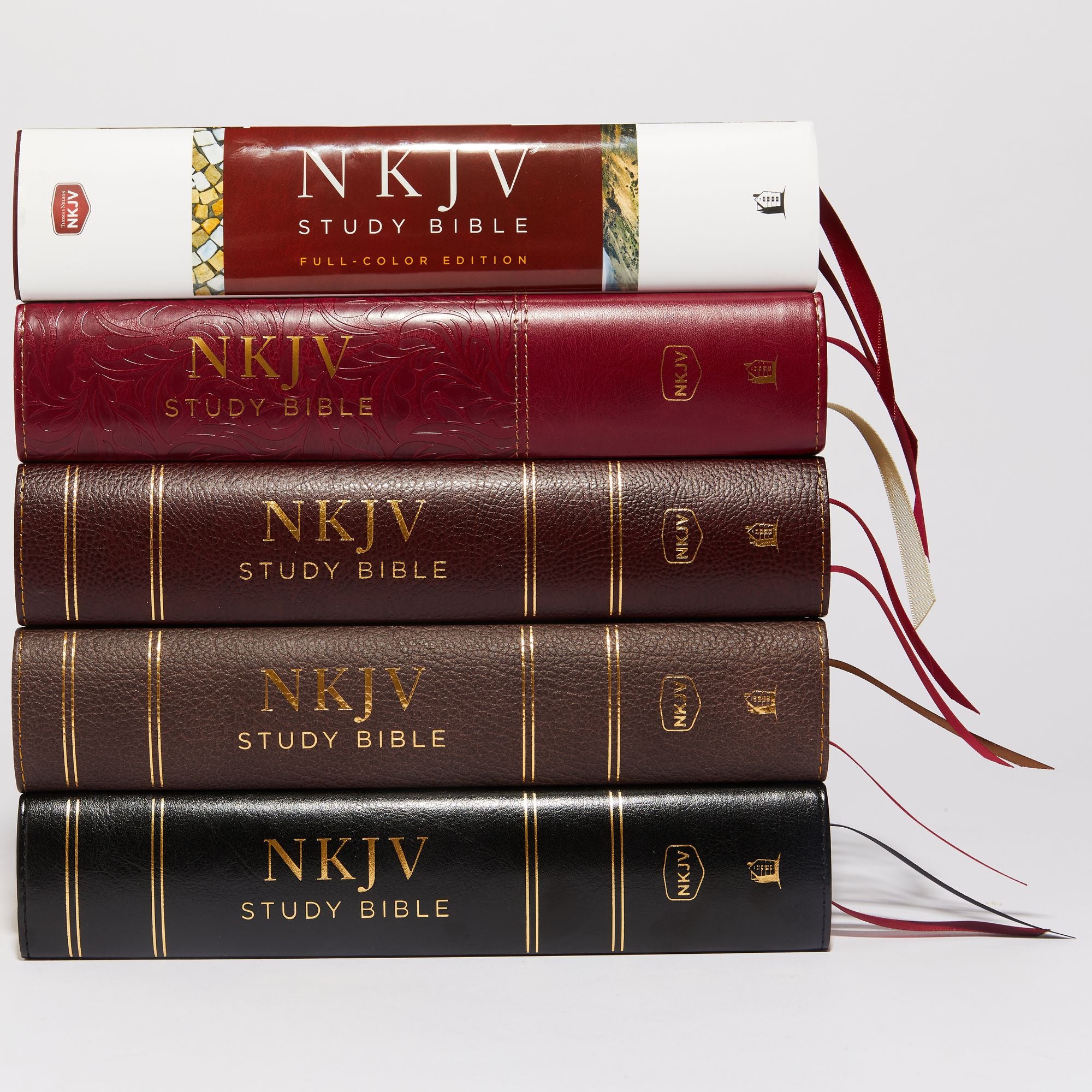 NKJV Study Bible, Bonded Leather, Burgundy, Full-Color, Comfort Print: The Complete Resource for Studying God's Word