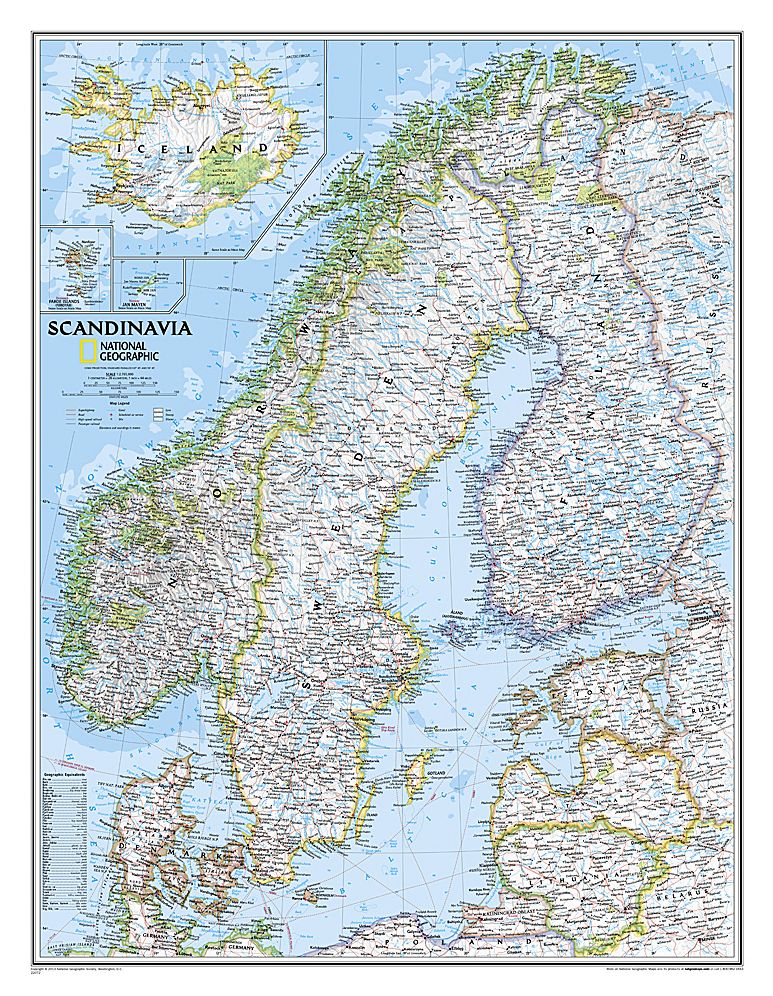 National Geographic: Scandinavia Classic Wall Map (23.5 x 30.25 inches)