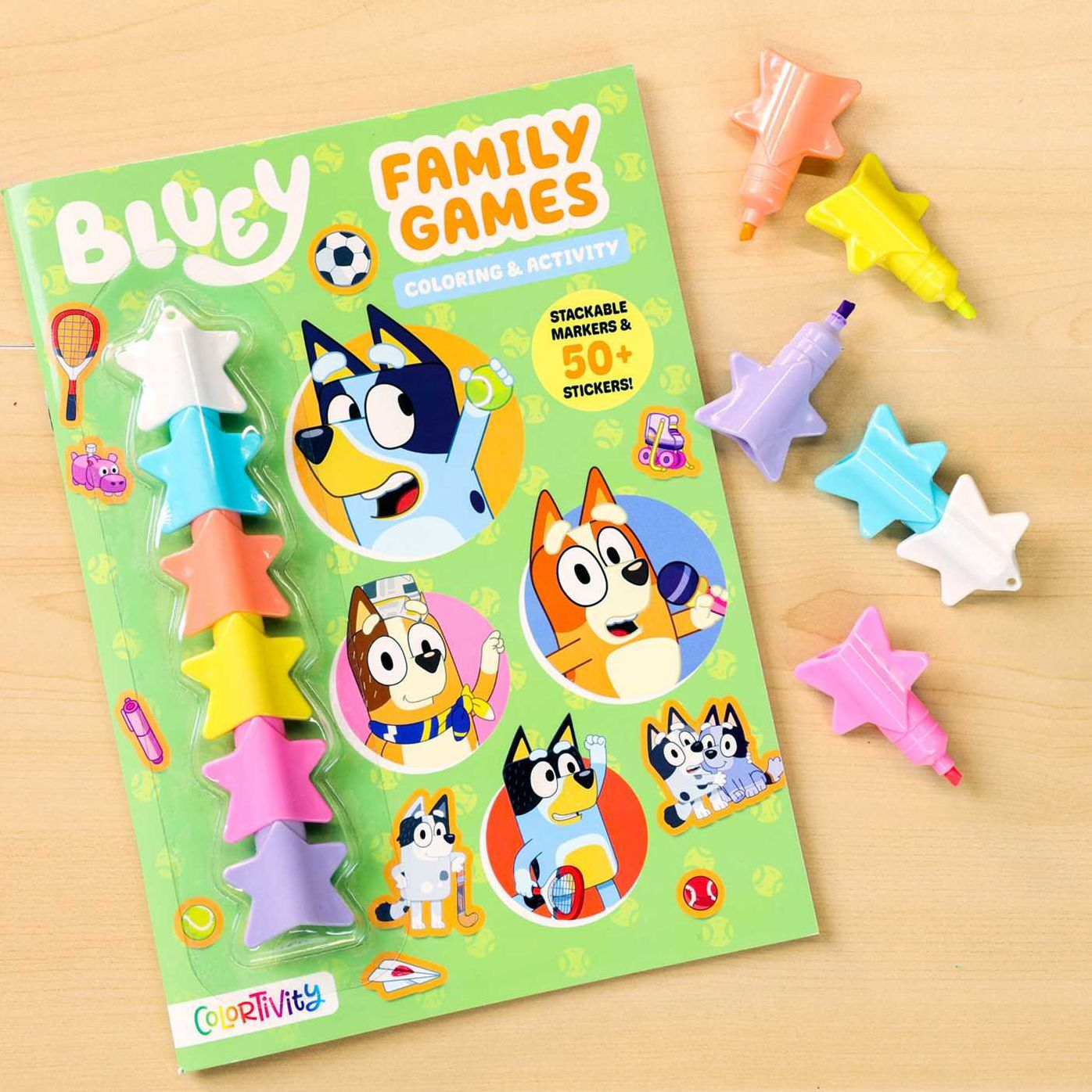 Bluey: Family Games: Coloring & Activity with Stackable Markers