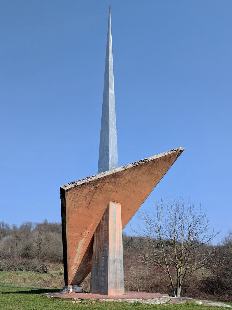 Spomenik Monument Database