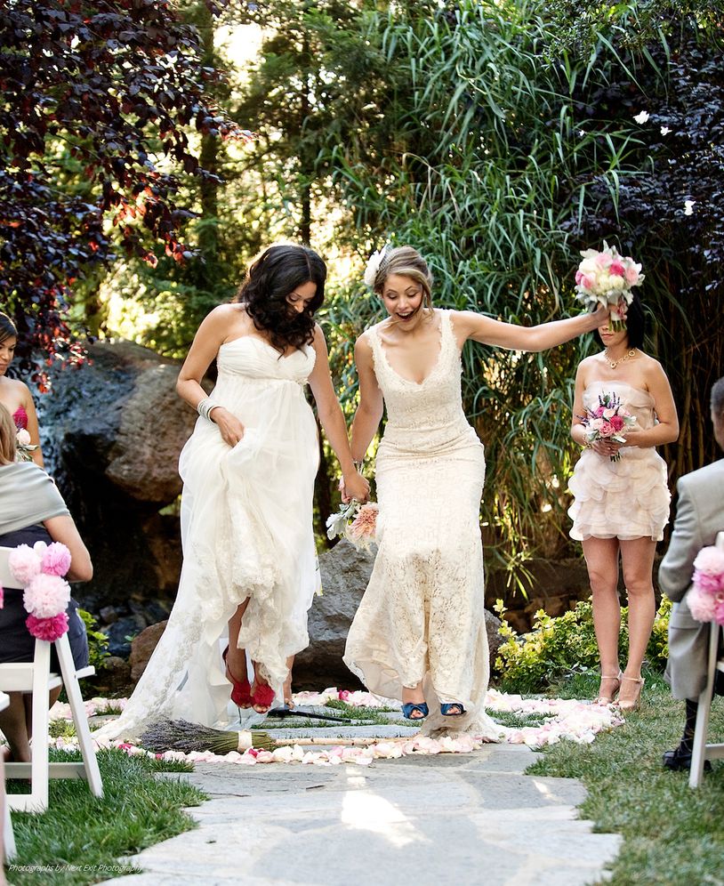 Love Is Love: Ideas and Inspiration: The LGBTQ+ Wedding Book