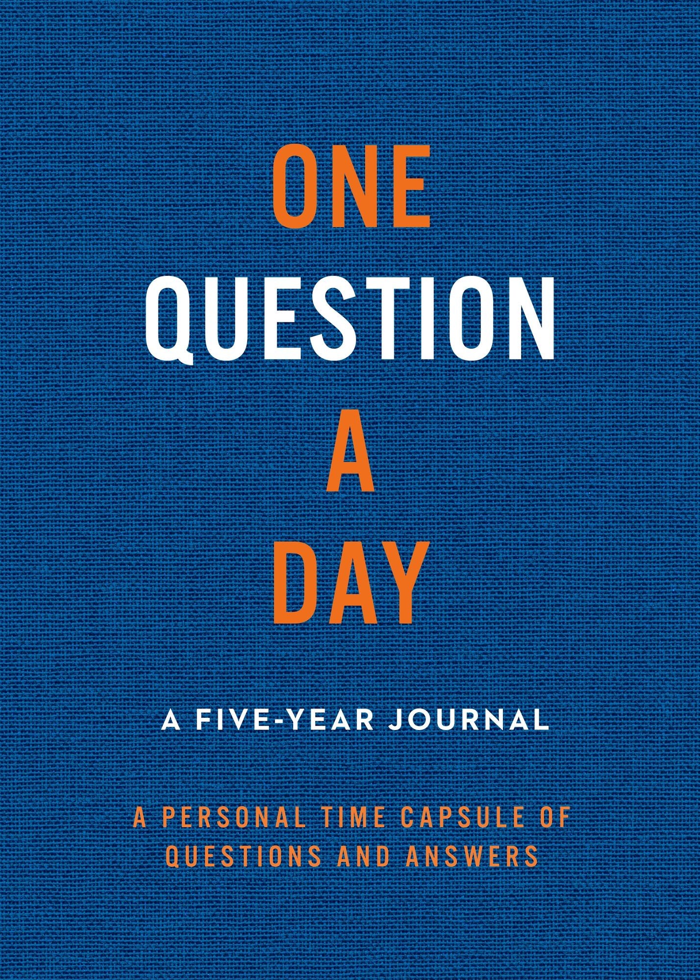 One Question a Day (Navy): A Five-Year Journal: A Personal Time Capsule of Questions and Answers