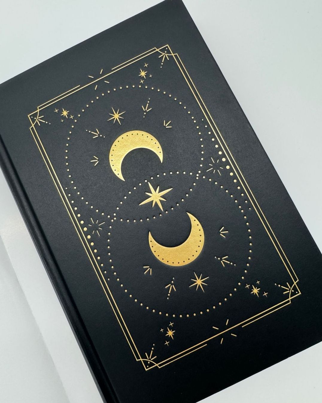 The Tarot Trials: A Novel