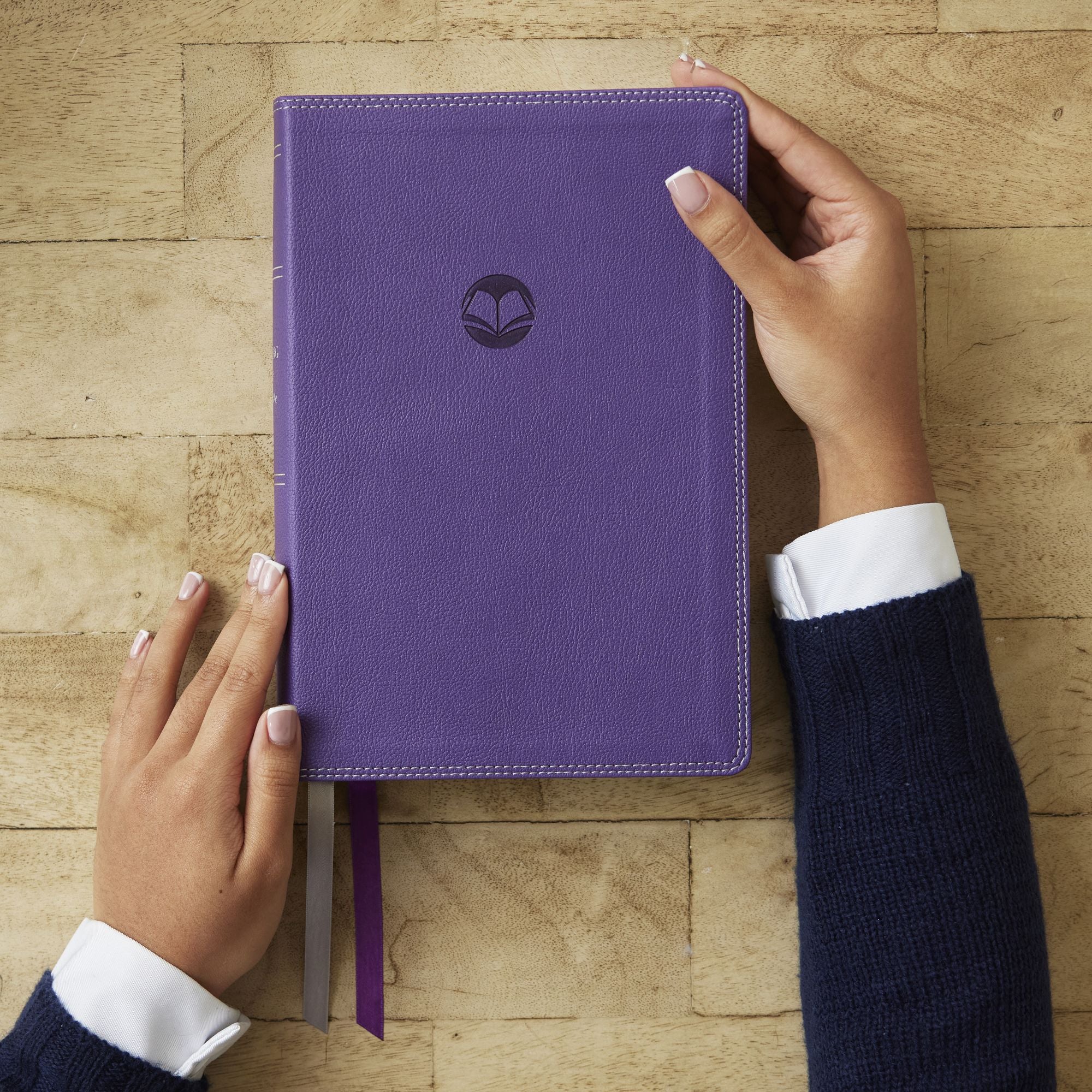 Enduring Word Study Bible: Pastoral Commentary from Every Chapter of the Bible (NKJV, Purple Leathersoft, Red Letter, Comfort Print)