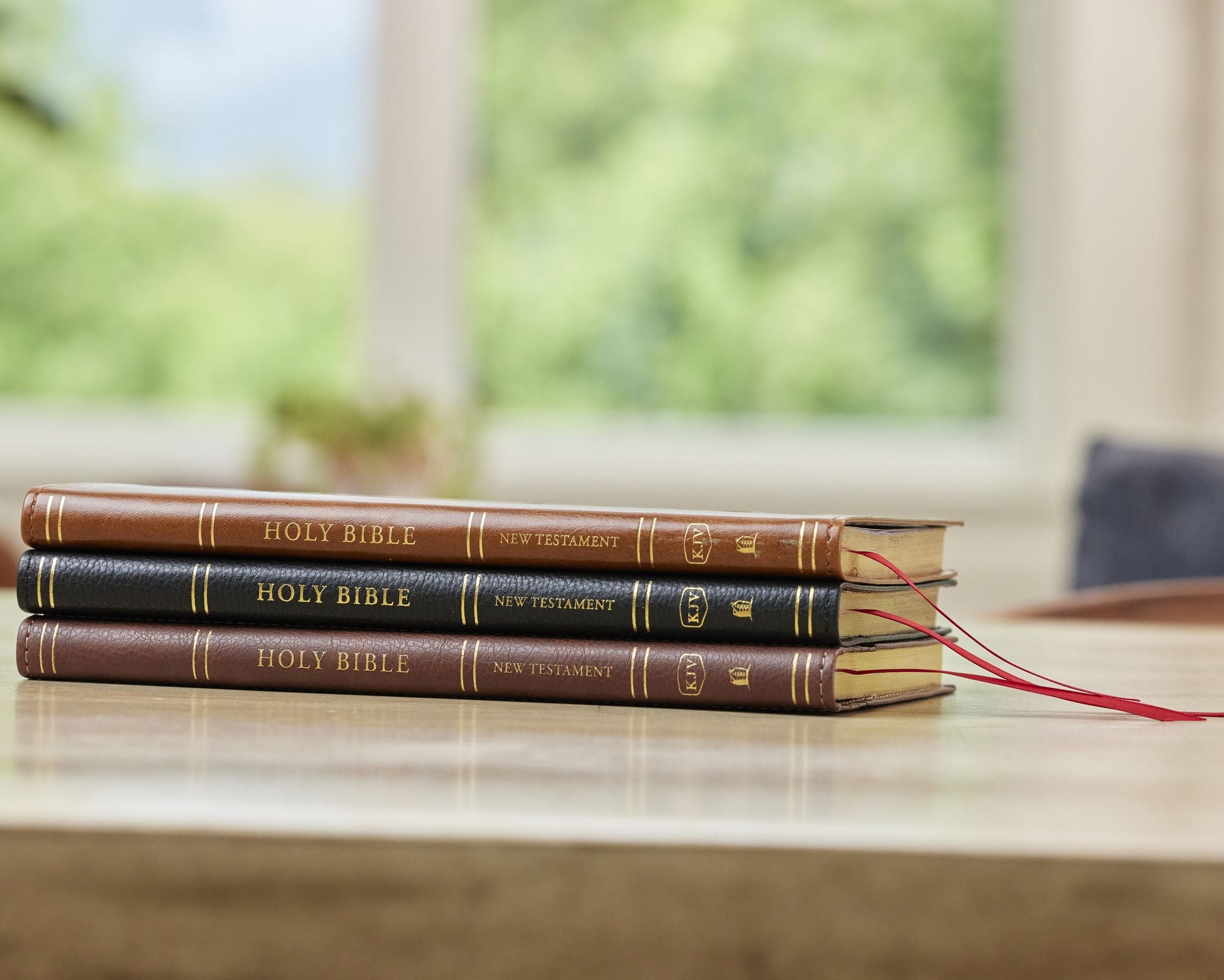 KJV, Personal Size New Testament, Black Genuine Leather, Red Letter, Comfort Print