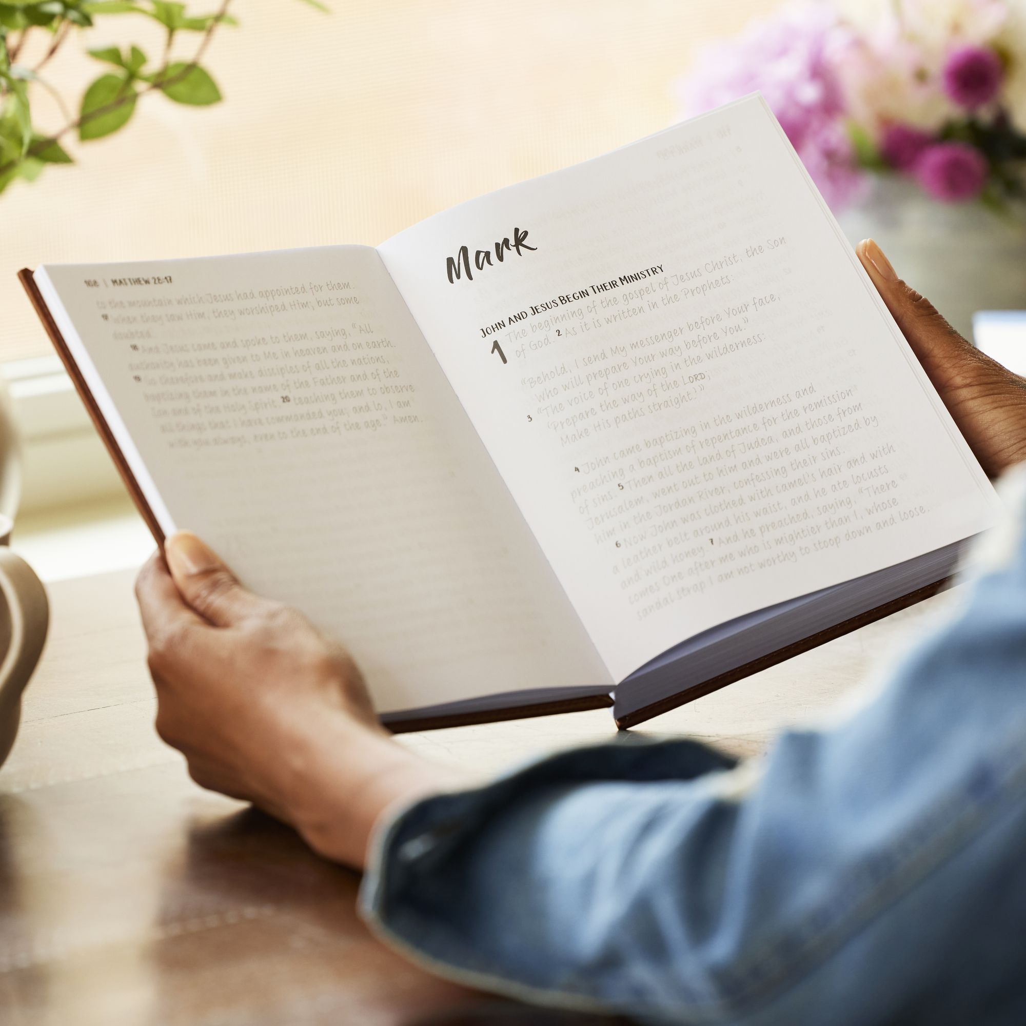 NKJV New Testament, Tracing edition: Engaging the Scripture Word by Word (Gray Cloth over Board)