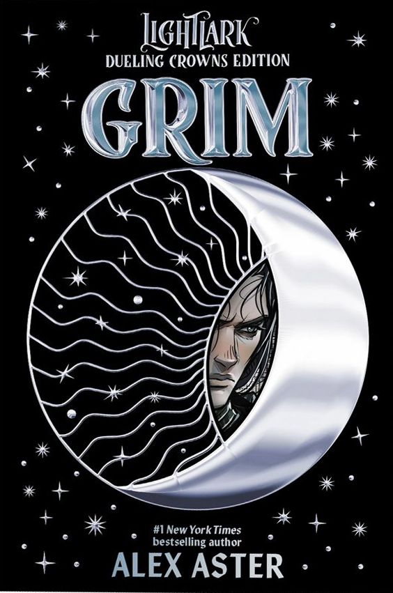 Grim and Oro: Dueling Crowns Edition (A Lightlark Saga Deluxe Companion Book)