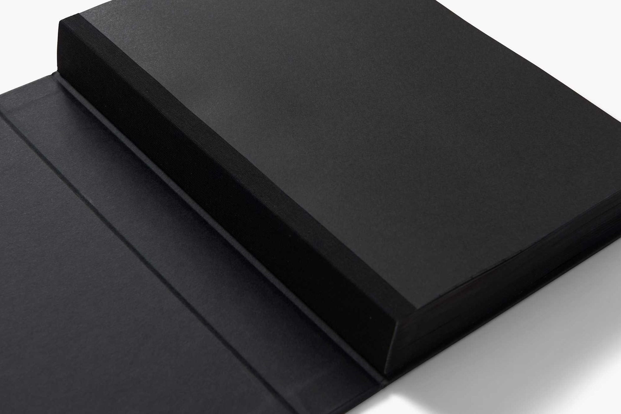 Donald Judd: Artworks 1970-1994