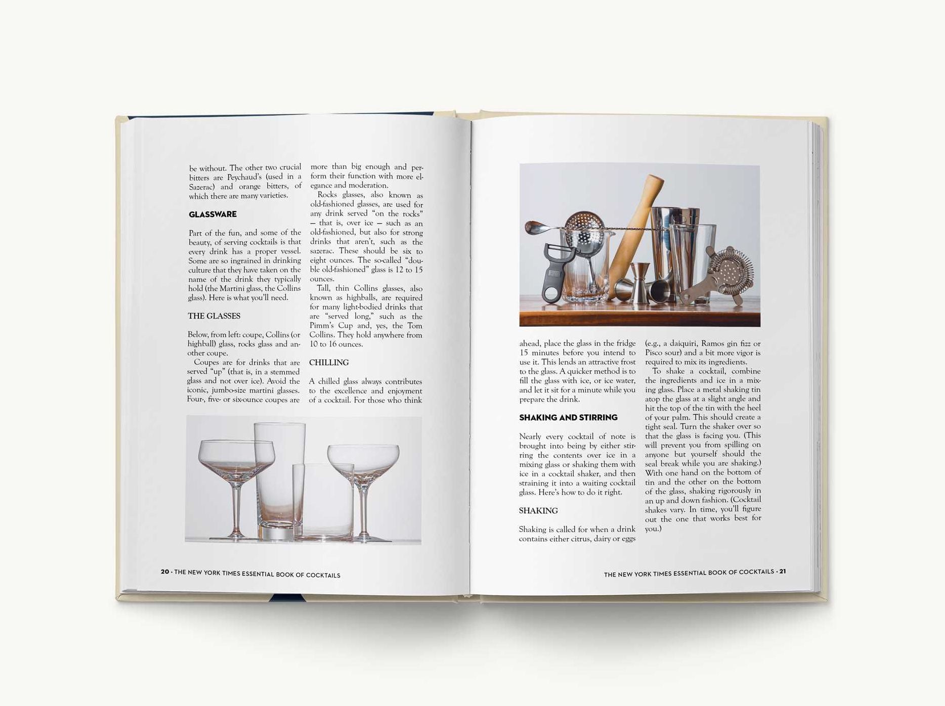 The New York Times Essential Book of Cocktails (Second Edition): Over 400 Classic Drink Recipes With Great Writing from The New York Times