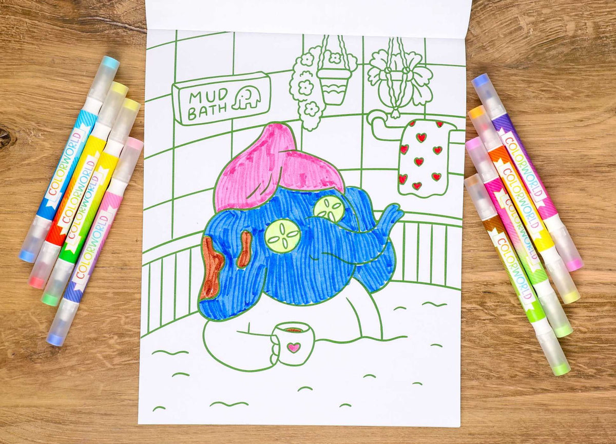 ColorWorld: Cozy Cute: With 8 Color-Changing Markers, Plus 35 Stickers and 32 Pages to Color!