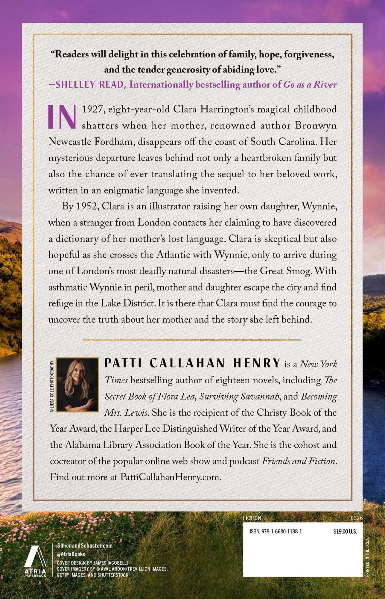 The Story She Left Behind: A Novel