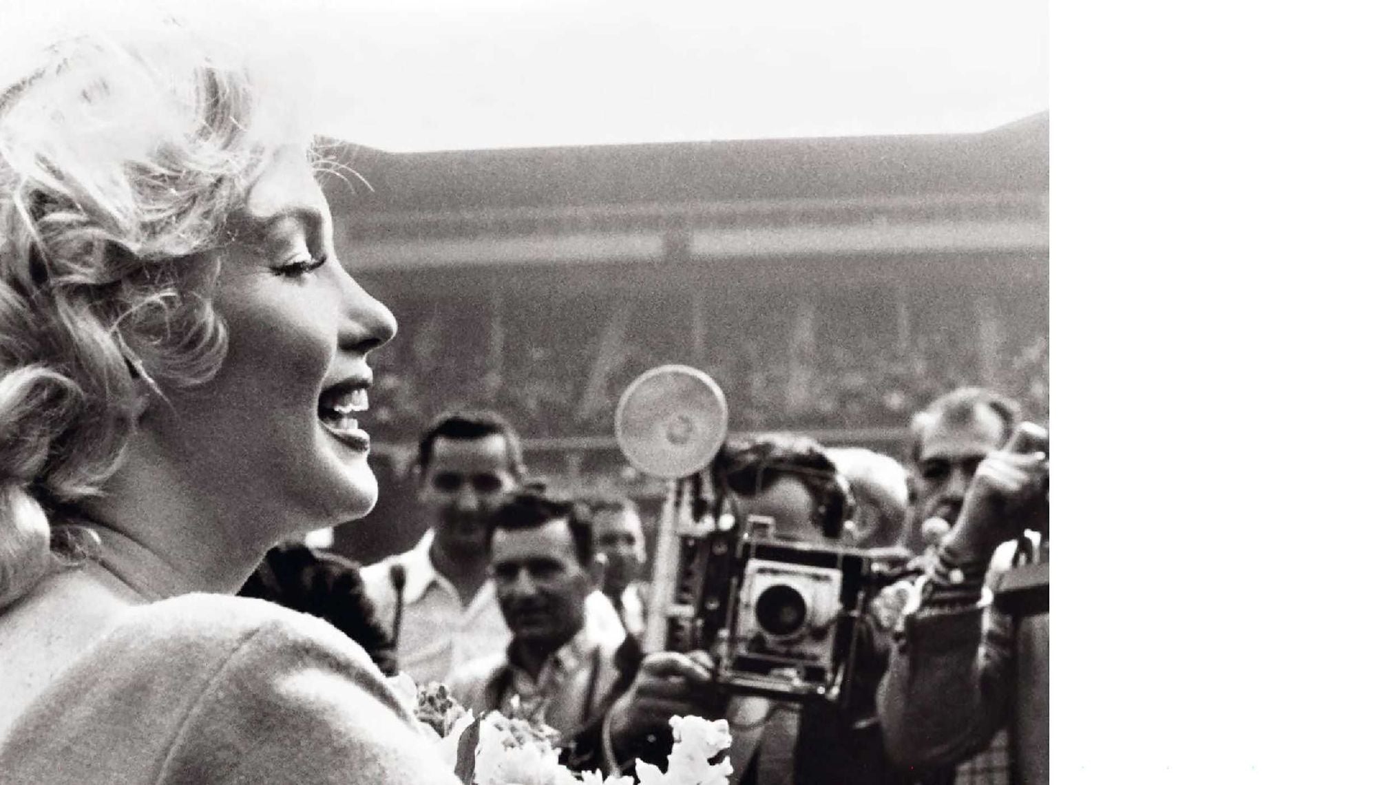 Dear Marilyn: The Unseen Letters and Photographs
