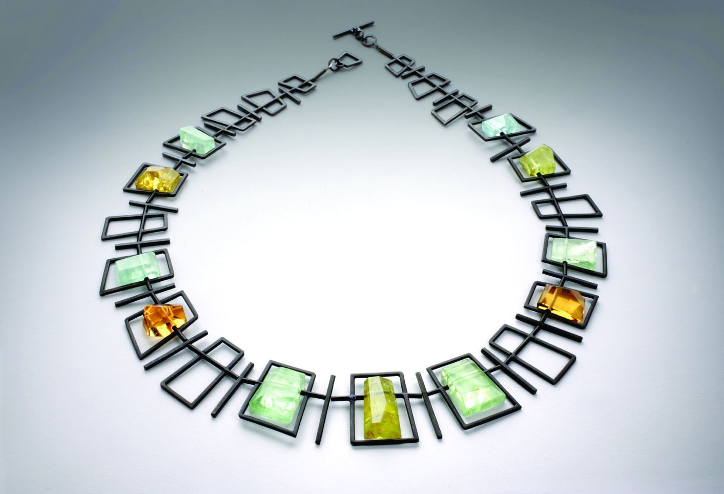 Silversmithing for Jewellery Makers: Techniques, treatments & applications for inspirational design