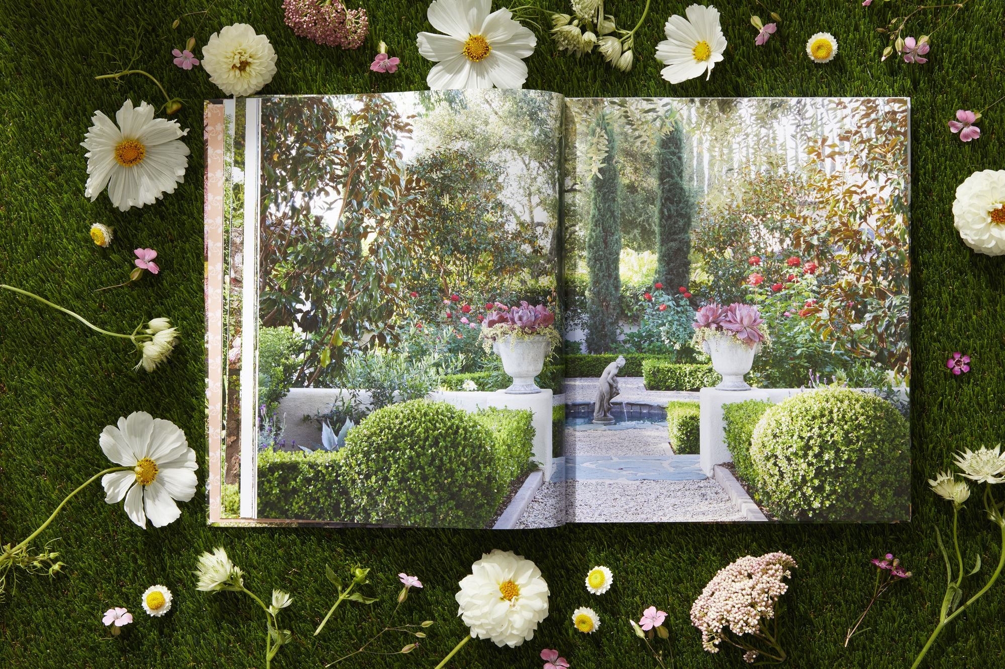 Veranda Enchanting Gardens: Inspired Landscape Design