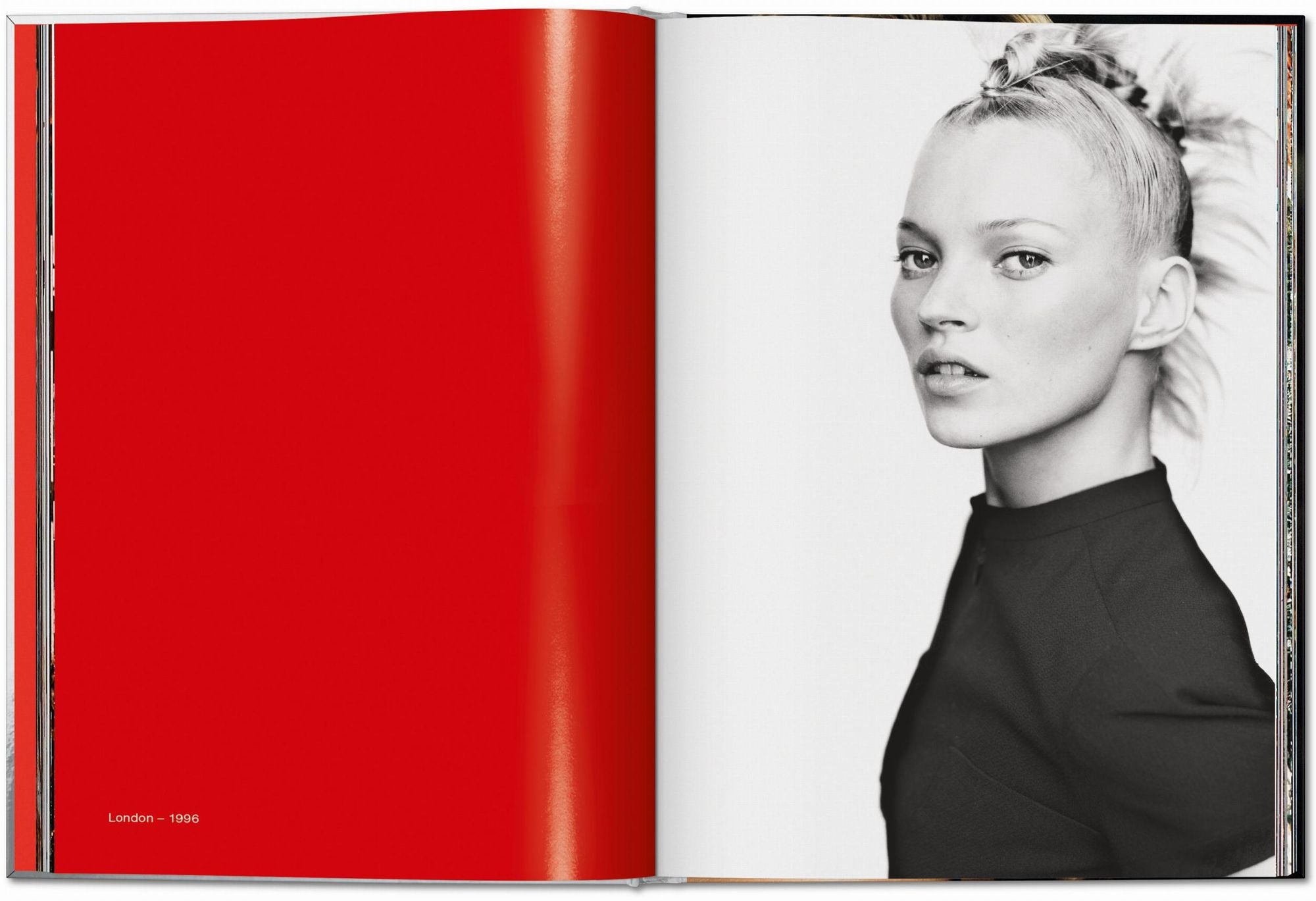 Kate Moss by Mario Testino