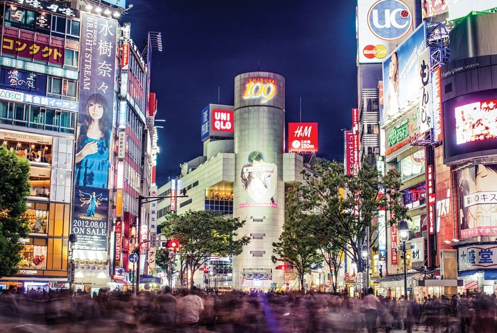The Magic of Japan: Secret Places and Life-Changing Experiences (With 475 Color Photos)