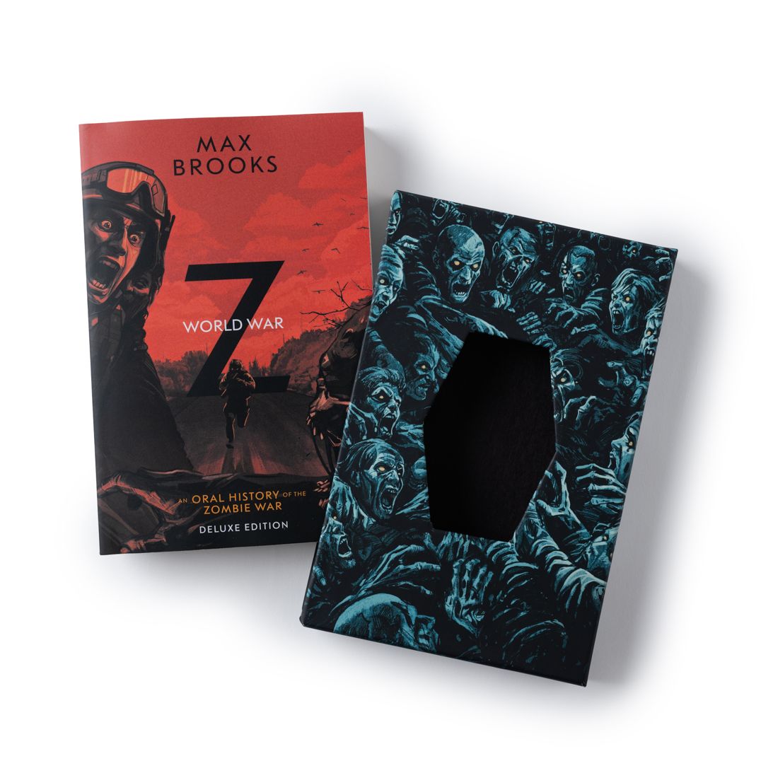 World War Z (Deluxe Slipcase Edition): An Oral History of the Zombie War