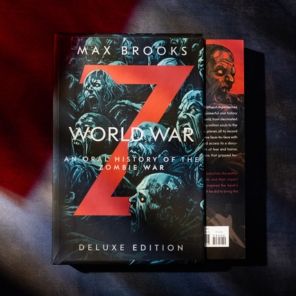 World War Z (Deluxe Slipcase Edition): An Oral History of the Zombie War