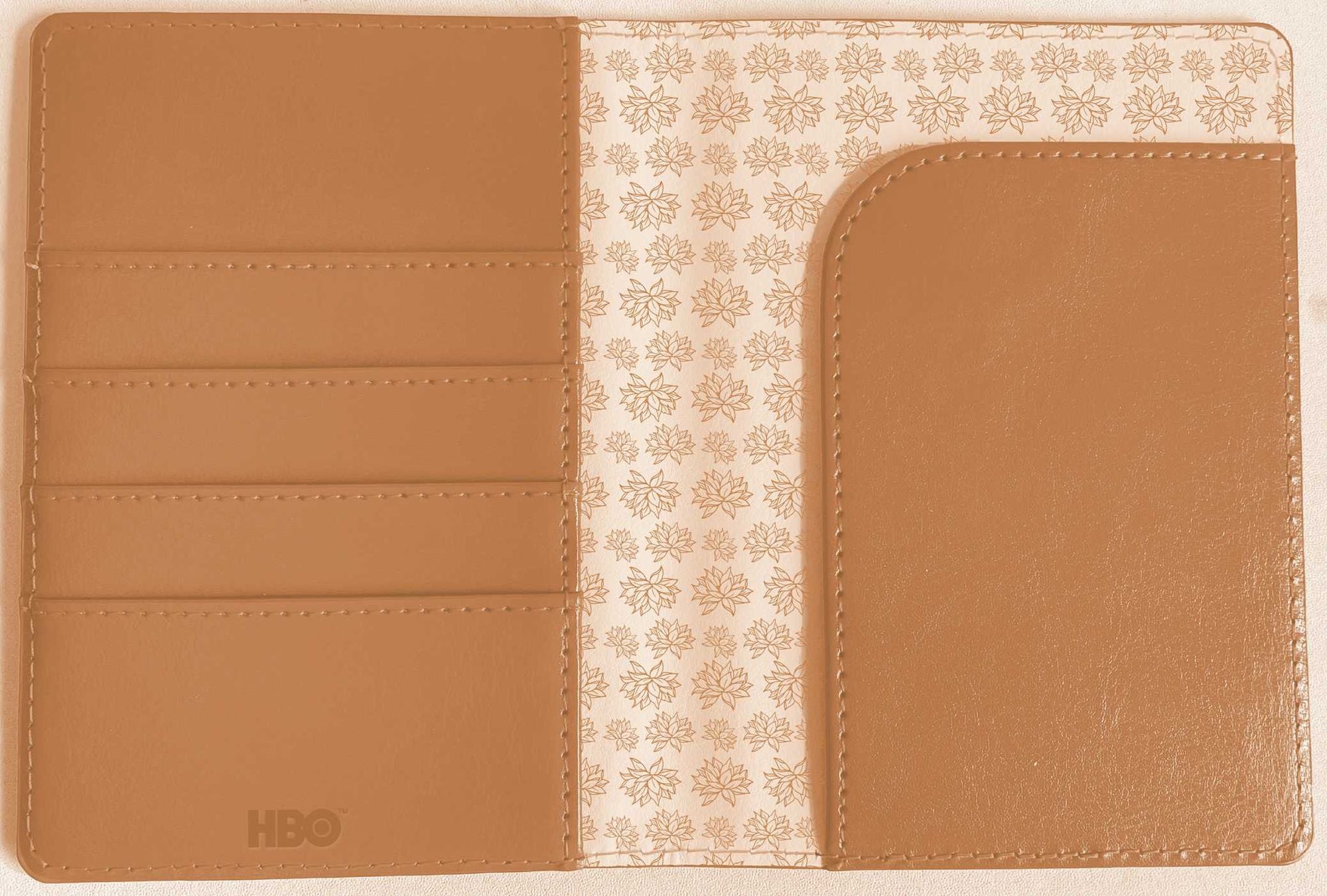 The White Lotus Travel Set