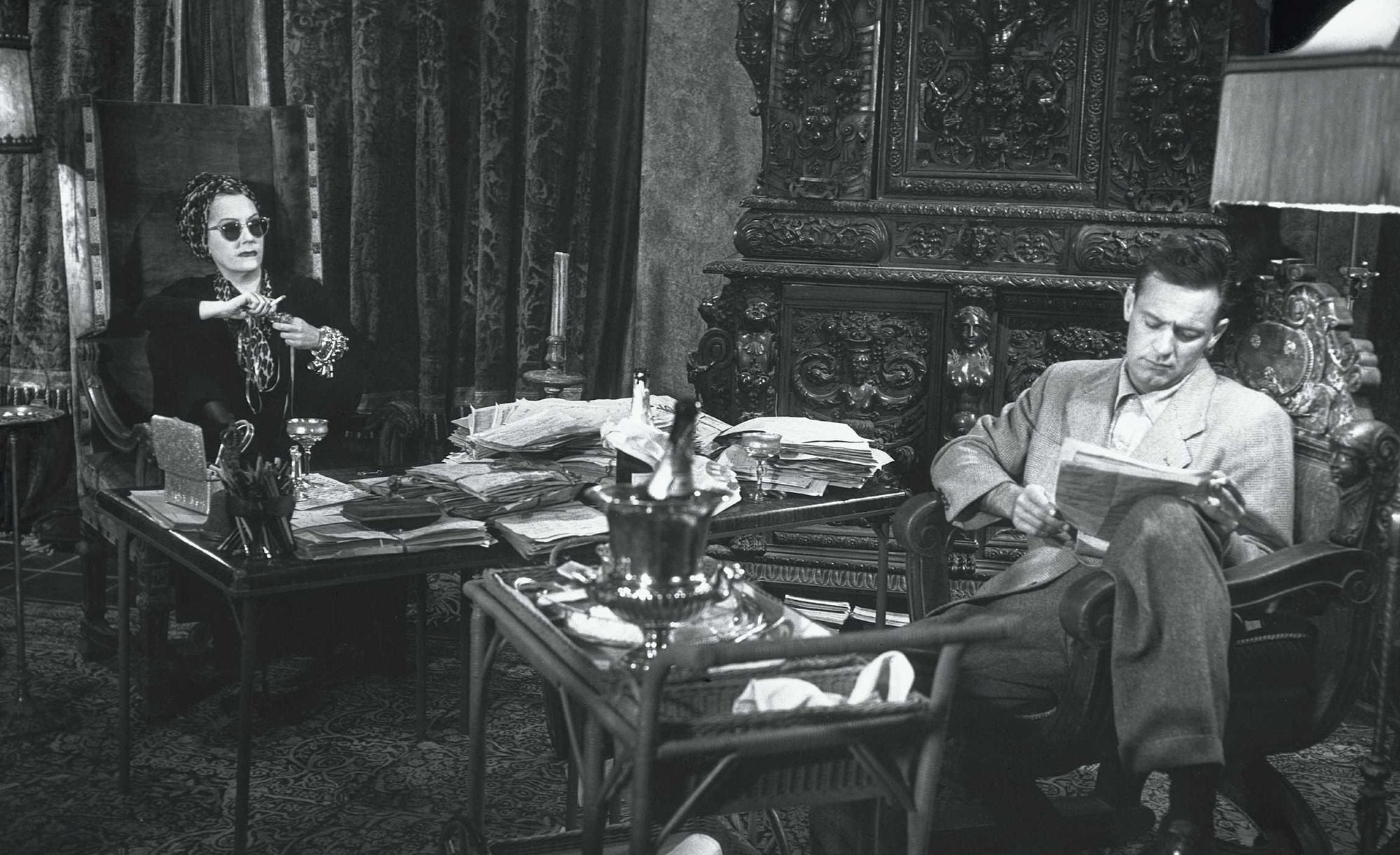 The Greatest Star: Behind the Scenes of Sunset Boulevard - THE OFFICIAL 75th ANNIVERSARY COLLECTOR'S EDITION Including the Original Shooting Script