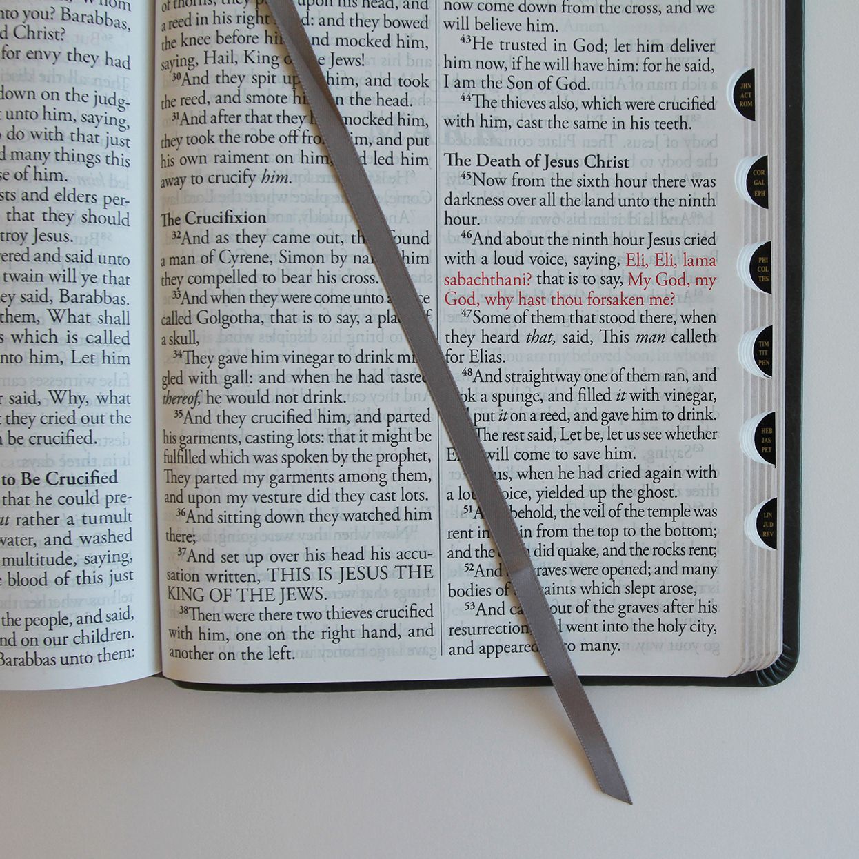 KJV Holy Bible, Giant Print Thinline Edition, Large Format, Gray Premium Imitation Leather, Red Letter, Thumb Index, Ribbon Marker