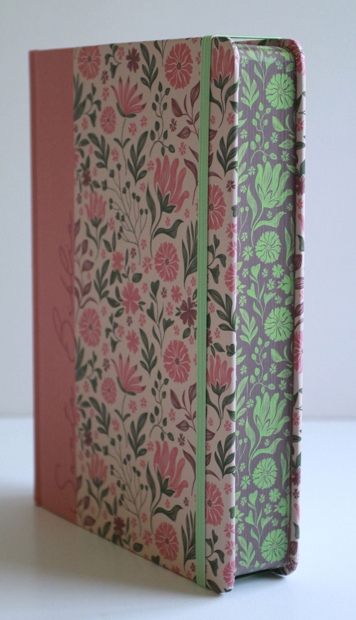 Biblia de Apuntes RVR 1960. Tapa dura, rosada con flores / Spanish Journalling Bible RVR 1960 Hardcover Pink with Flowers